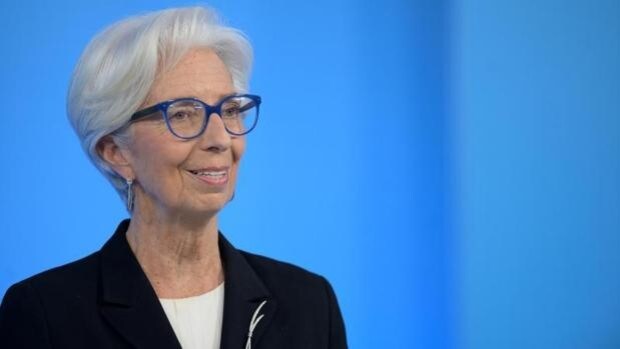 Lagarde advierte de «riesgos a la baja» en el corto plazo por los efectos de la pandemia