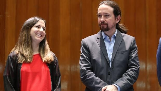 Iglesias y Belarra reclaman al PSOE que destine el 75% de las viviendas de la Sareb al alquiler social