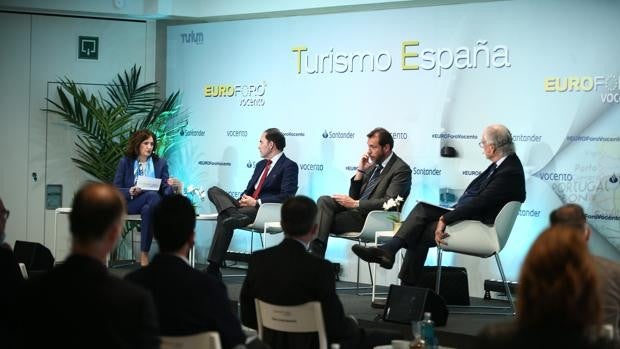 «El turismo es la actividad que más riqueza aporta; muchas empresas no resistirán sin otro verano»