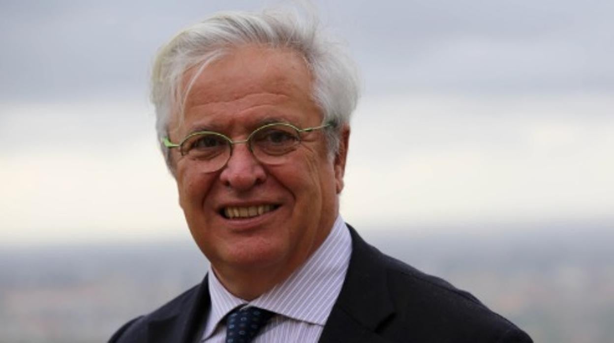 El presidente de Asval, Joan Clos