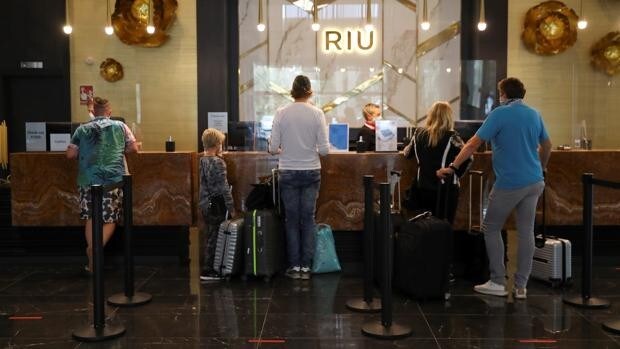 Riu compra la participación que TUI tenía en 19 de sus hoteles por 670 millones de euros