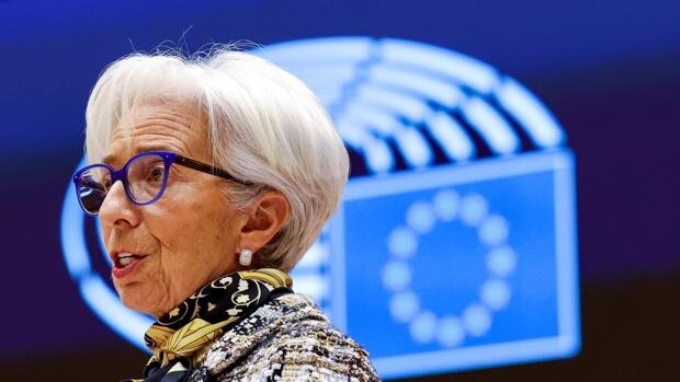 Lagarde se lleva al Consejo del BCE a un retiro de tres días