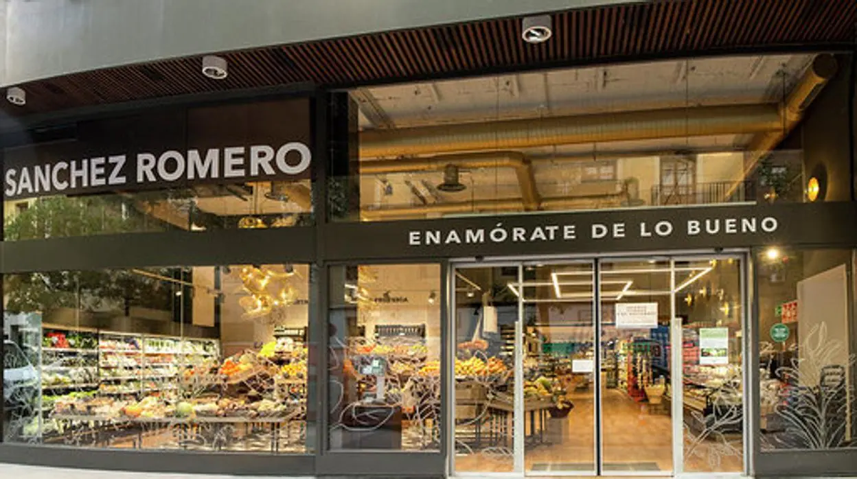 El Corte Inglés compra los supermercados Sánchez Romero