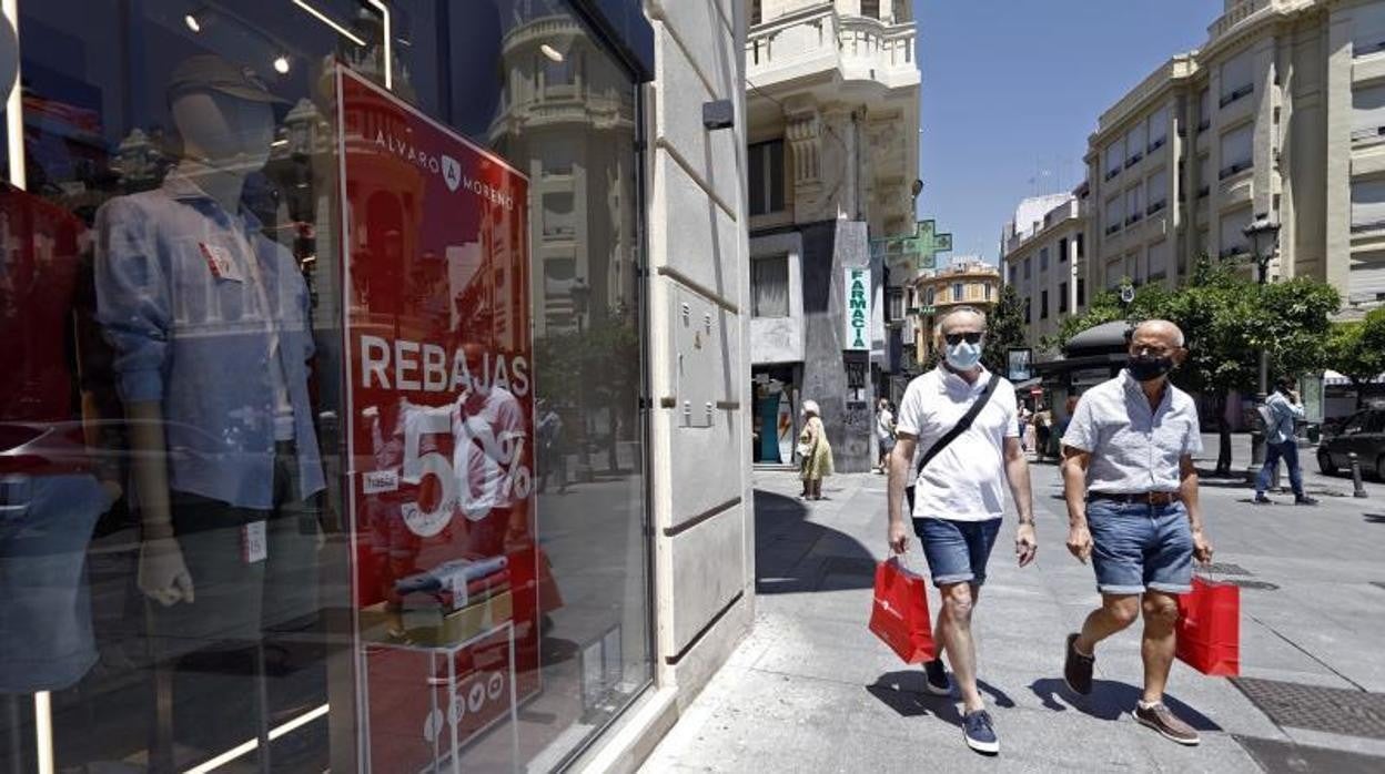 El Banco de España espera una recuperación intensa del gasto de los hogares tras la pandemia