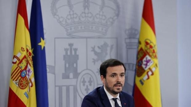 Garzón defiende la ganadería familiar pero reitera que no se mueve «un ápice» en su campaña sobre la carne