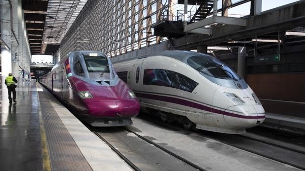 Los rivales de Renfe pueden incluir el servicio de Cercanías a la estación en sus billetes