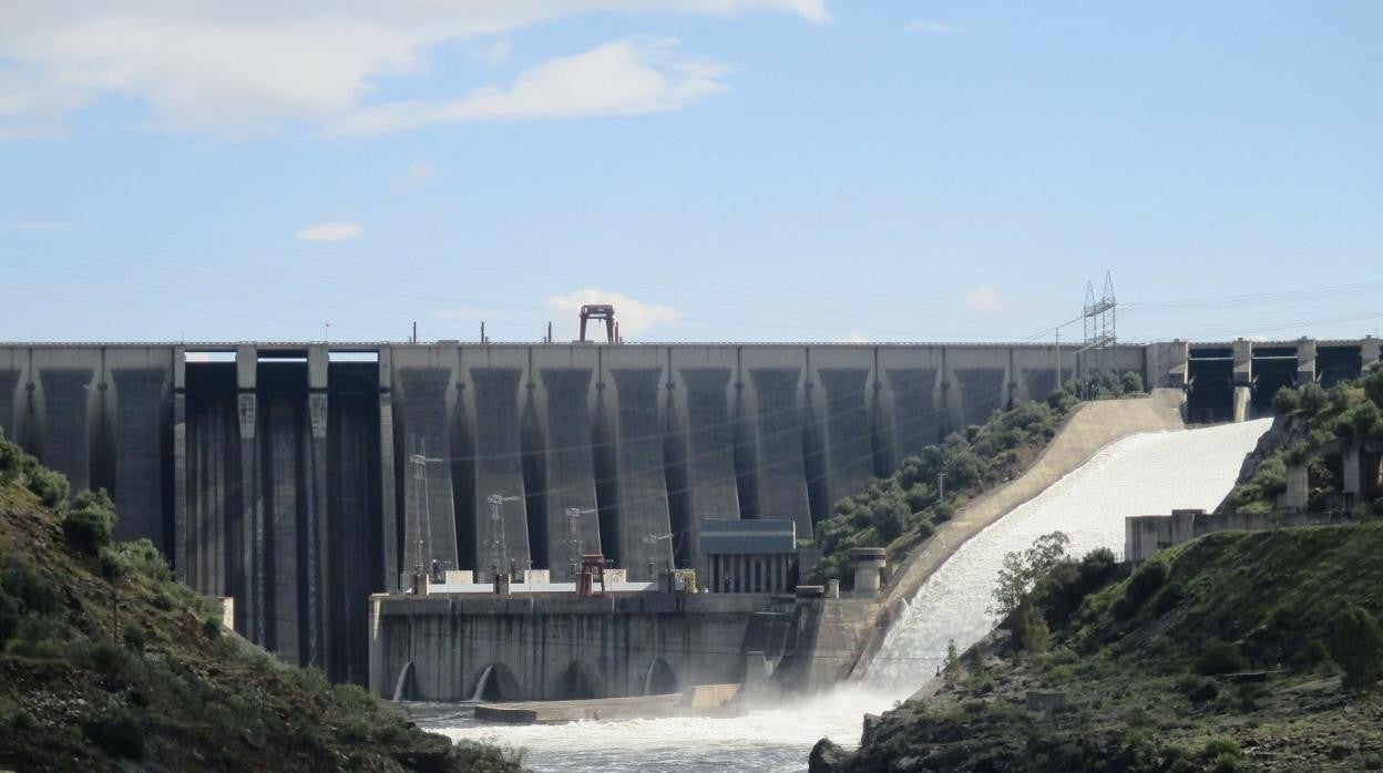 Embalse de Alcántara, de Iberdrola, en Cáceres