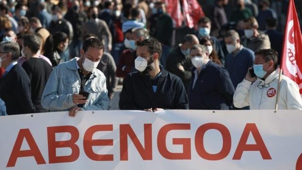 Trabajadores de Abengoa urgen al consejo, acreedores, EY y accionistas un acuerdo para salvar la compañía