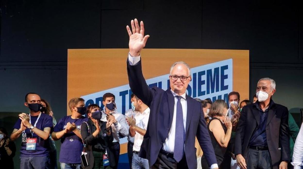 Roberto Gualtieri, el candidato de centro izquierda a la alcaldía de Roma a la espera del resultado de las elecciones municipales