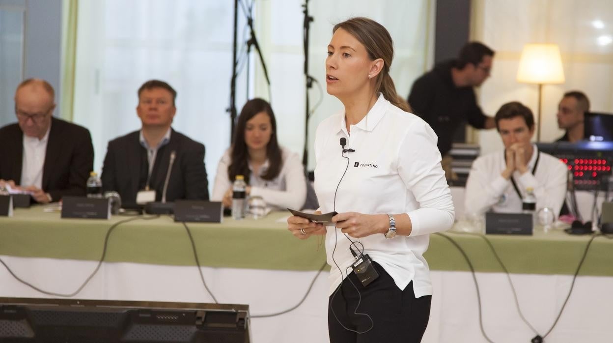 Pilar Martínez Cosentino, durante una intervención