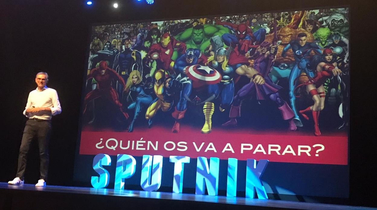 Juan Martínez Barea, presidente de Sputnik, hace una presentación en el Cartuja Center de Sevilla