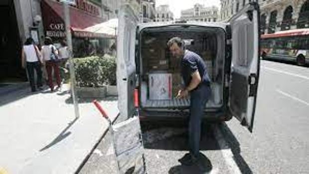 La factura para los autónomos se encarece una media de 400 euros al mes