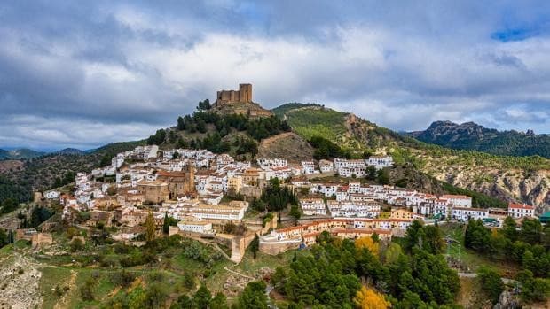 Las cinco casas rústicas en Andalucía por menos de 200.000 euros que harán que quieras vivir en el campo