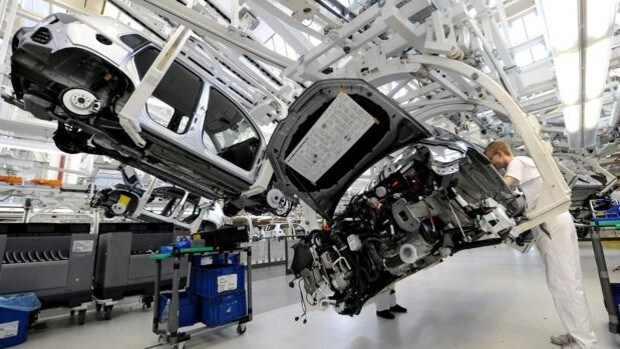 La escasez de suministros y de mano de obra atenaza la producción industrial alemana