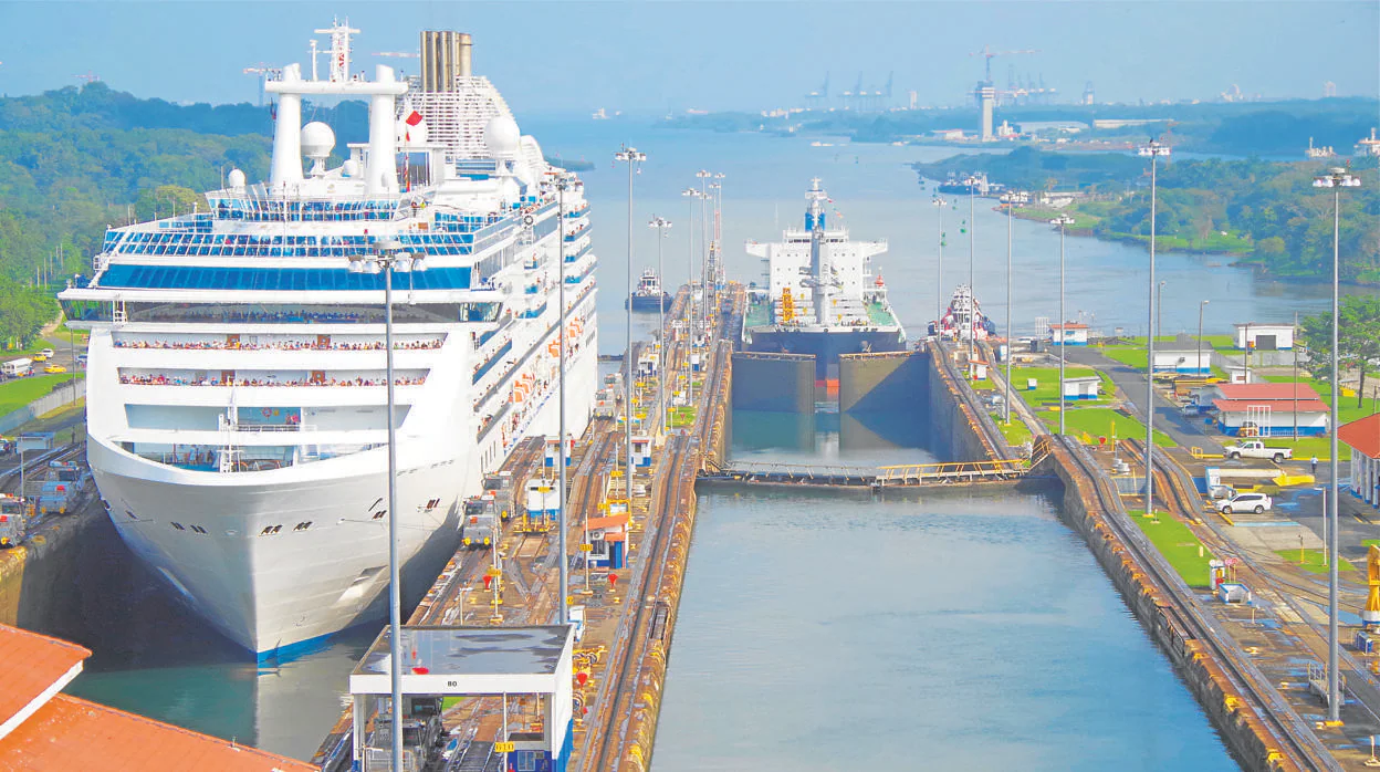 El Canal de Panamá construye sus 'esclusas de digitalización'