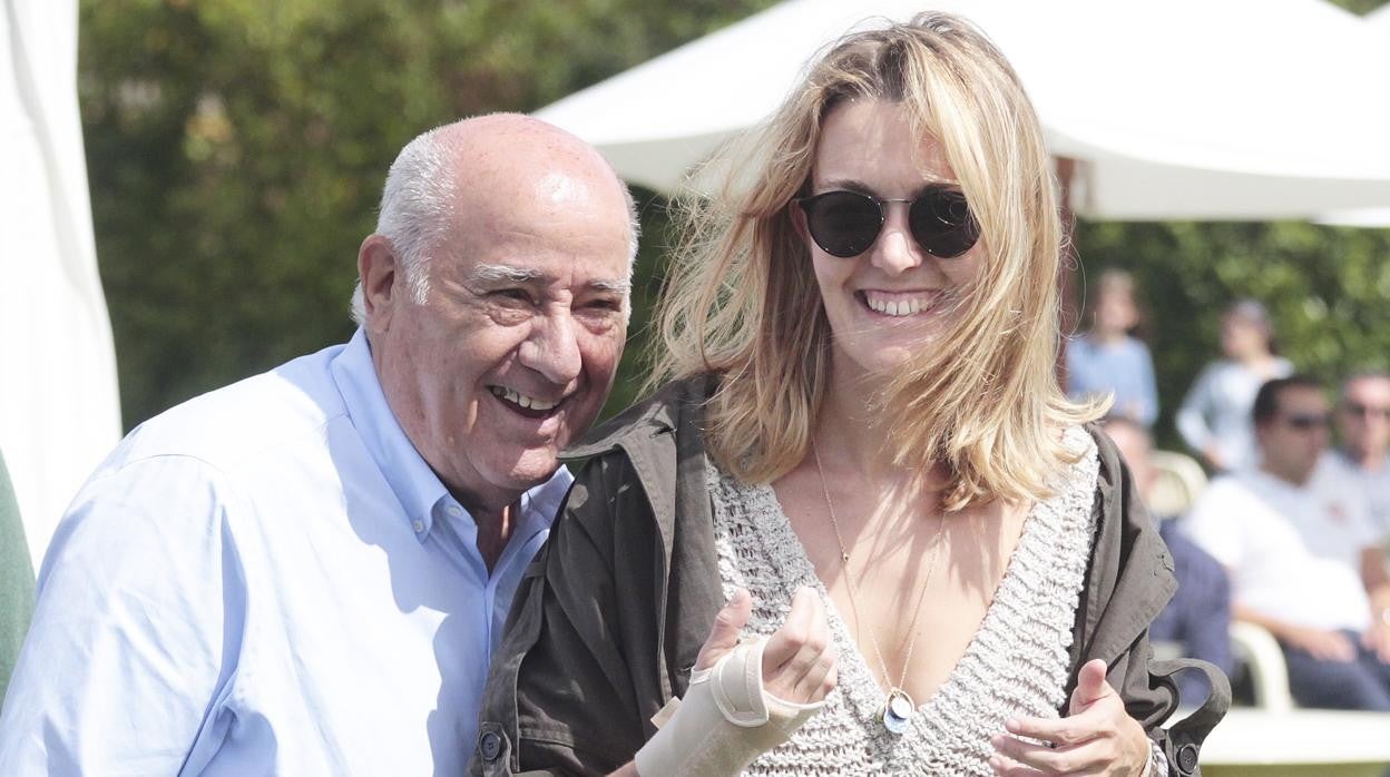 Amancio Ortega junto a su hija Marta, que será la próxima presidenta de Inditex