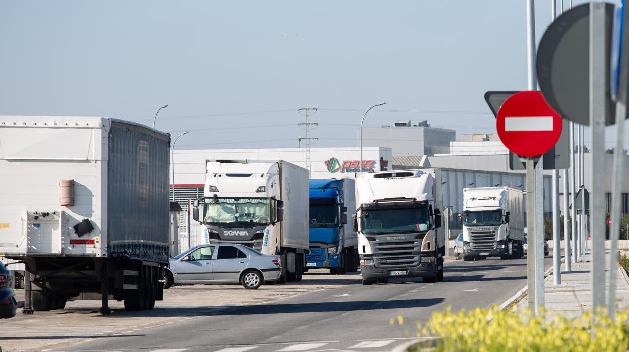 Los transportistas desconvocaron huelgas ayer tras llegar a un acuerdo con el Gobierno