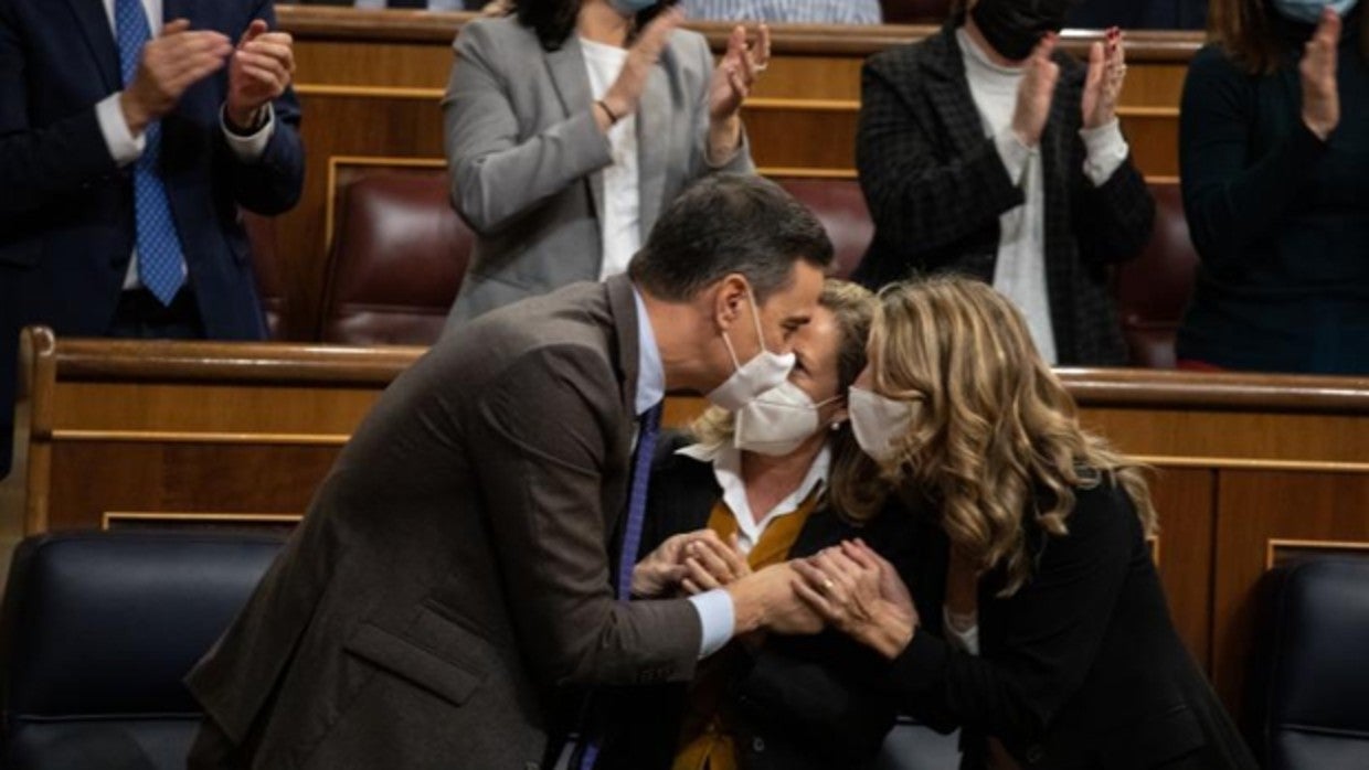 Pedro Sánchez, Nadia Calviño y Yolanda Díaz la semana pasada en el Congreso en la convalidación del decreto de la reforma laboral