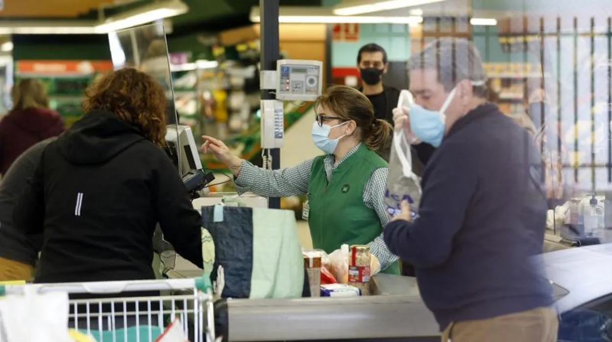 Selección de vacantes en el sector de los supermercados en Andalucía