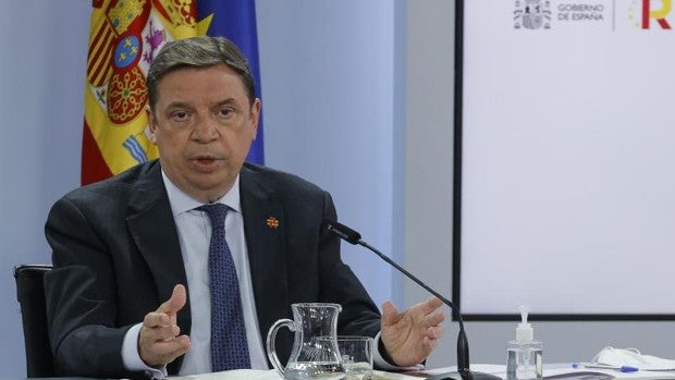 El Gobierno aprueba una rebaja del 20% en los módulos del IRPF para los agricultores en el decreto antisequía