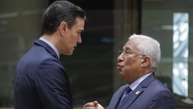 Bruselas da herramientas a Sánchez para que pueda bajar los precios de la luz