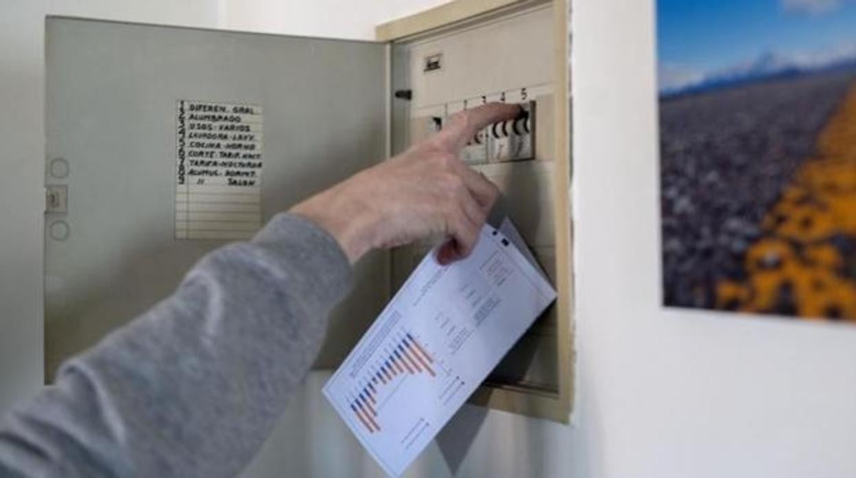 Estas son las horas más baratas de la luz este sábado