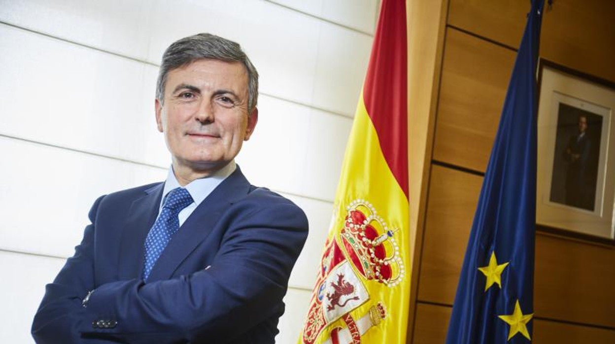 De Indra a Paradores: Sánchez coloca a sus afines en empresas públicas y privadas