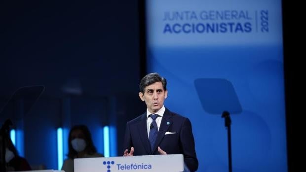 Telefónica logra un beneficio neto de 706 millones en el primer trimestre y crece en todos sus mercados