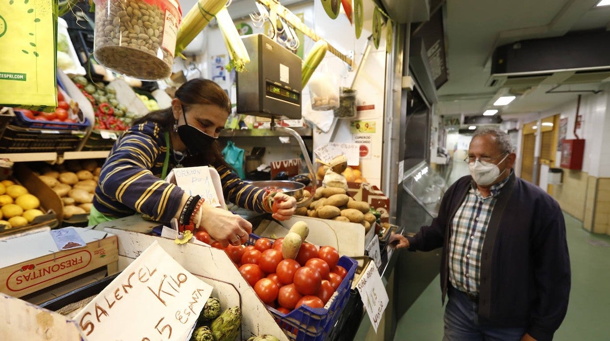 Los precios de los alimentos subieron en Andalucía un 4,1% en abril