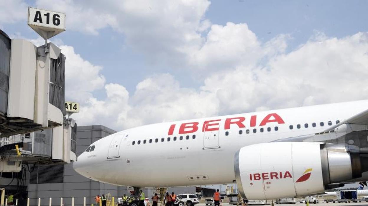 Iberia inauguró ayer la ruta Madrid-Washhington