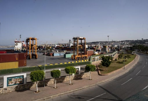 El entorno de una planta desaladora en Argel