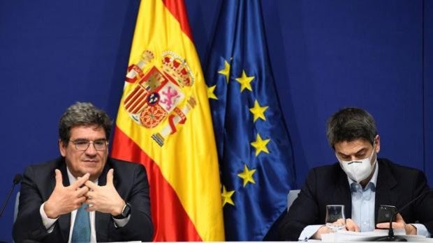 Crisis en el ministerio de Escrivá: abandonan sus dos secretarios de Estado en 24 horas