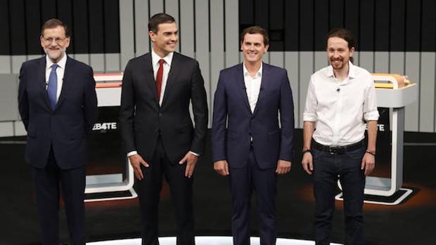 Los cuatro candidatos en el debate televisado la pasada noche del 13 de junio