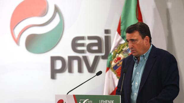 El candidato de PNV al Congreso de los Diputados, Aitor Esteban