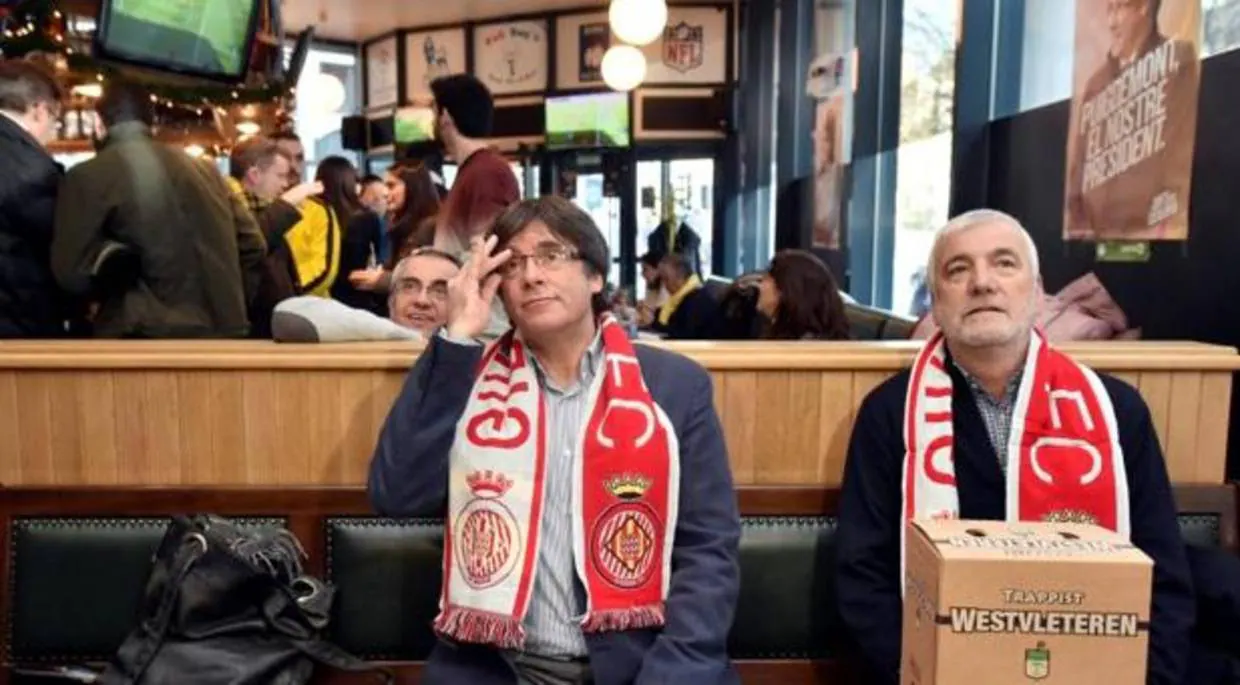 Carles Puigdemont, la pasada semana en un bar de Bruselas