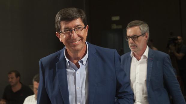 Juan Marín: «No va a servir de nada tener el carné de Ciudadanos para trabajar en la Junta de Andalucía»