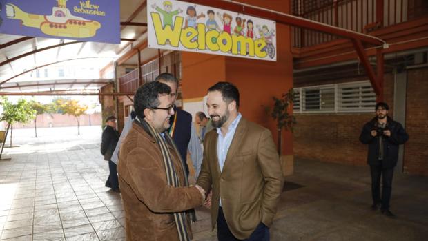Elecciones andaluzas: Francisco Serrano (Vox) llama a votar «en conciencia, con el corazón y el cerebro»