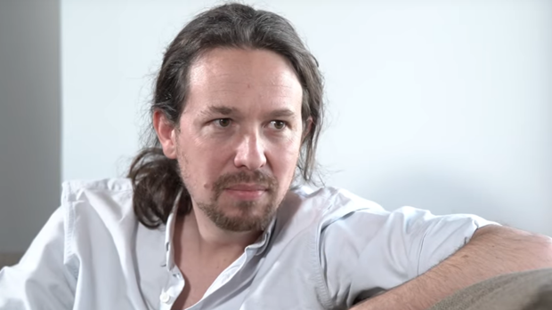Pablo Iglesias, en una entrevista concedida a un «youtuber»: «¡Votad, cabrones!»