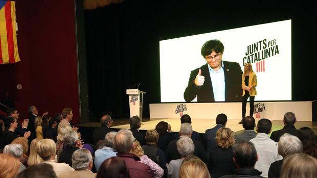 PP y Cs piden que Puigdemont y el resto de exconsejeros fugados sean excluidos de las listas electorales