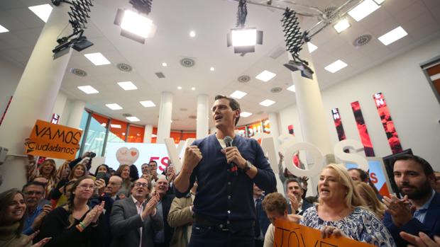 Albert Rivera hace un llamamiento para que el 10-N salga de las urnas «un Ciudadanos fuerte»