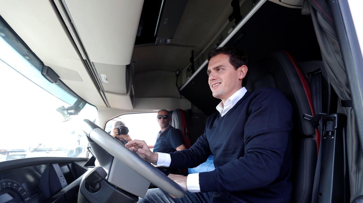 Albert Rivera pone rumbo al 10-N con peores perspectivas que nunca