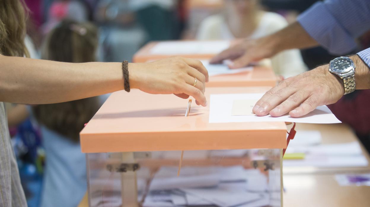 Españoles en Oceanía son los primeros en emitir su voto para el 10-N