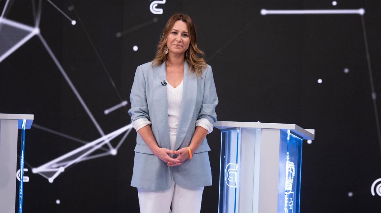 La candidata de Ciudadanos, Beatriz Pino en el plató de la TVG