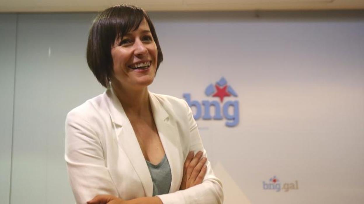 Ana Pontón posa sonriente para ABC en la sede nacional del Bloque