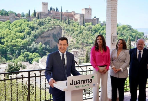 Juanma Moreno durante su intervención este miércoles en Granada