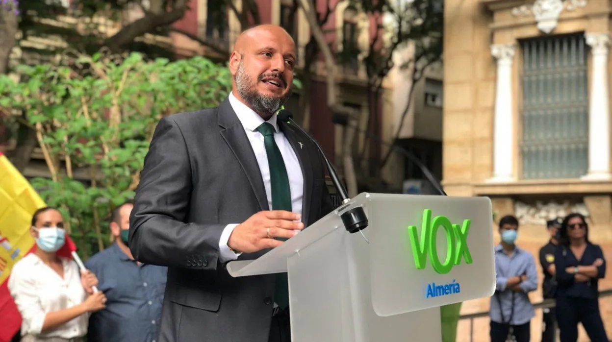 Rodrigo Alonso lidera la candidatura de Vox a las elecciones de Andalucía del 19J.