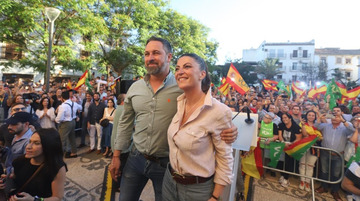 Abascal y Olona, este sábado, en el mitin de Córdoba