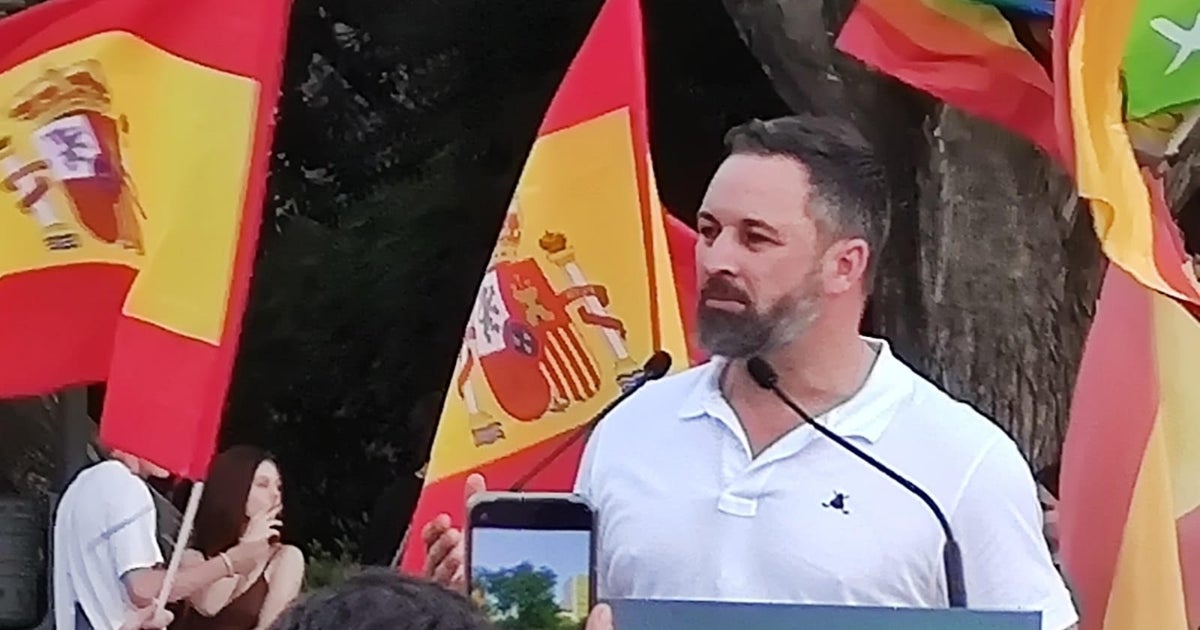 Santiago Abascal y Macarena Olona, durante el mitin