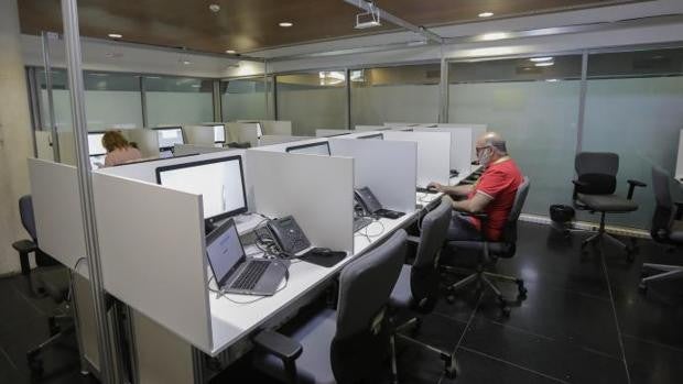 Un dispositivo engrasado para contar los votos con un coste de 13,4 millones de euros