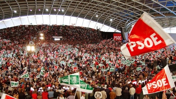 Dos Hermanas, el buque insignia del PSOE en Sevilla, se hunde ante la marea de Juanma Moreno